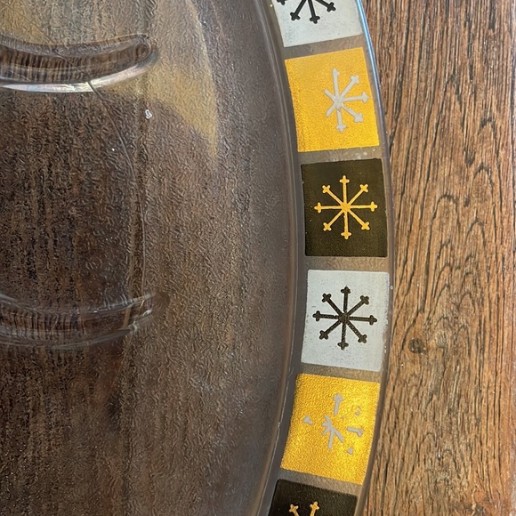 Vintage MCM Inland Glass Atomic Starburst Footed Meat Serving Platter. - Picture 4 of 6